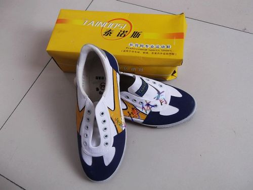  Chaussures tennis de table uniGenre - Ref 846250