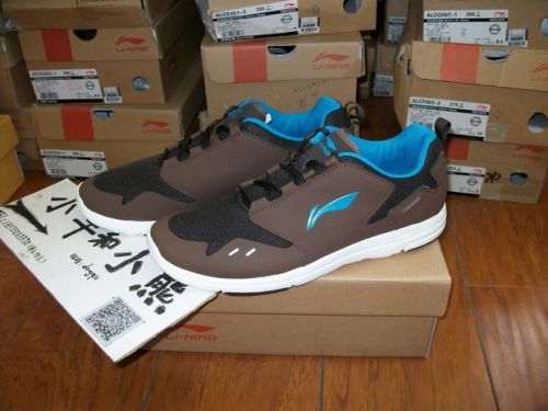  Chaussures tennis de table homme LINING - Ref 850397