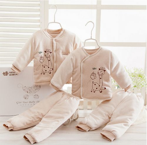 Coffret cadeau pour bébé - vêtements NEWLINKER coton coloré Ref 1951003