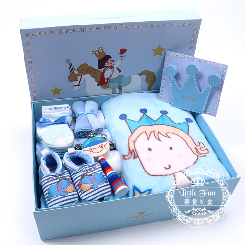 Coffret cadeau pour bébé - Vêtements + Chaussures accessoires LITTLE FUN Ref 1951006
