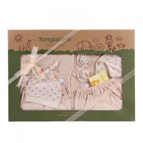 Coffret cadeau pour bébé - Vêtements + Accessoires L70061 Ref 1951174
