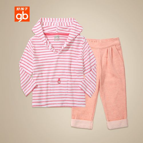 Coffret cadeau pour bébé - vêtements GOODBABY WQ16513100 WQ16523101 Ref 1952184