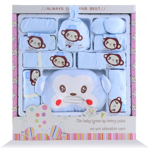 Coffret cadeau pour bébé - Vêtements + Accessoires Ref 1952279