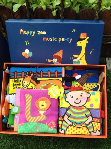 Coffret cadeau pour bébé JOLLYBABY - Ref 1952471