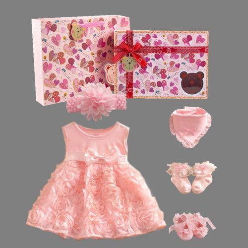 Coffret cadeau pour bébé - Vêtements + Chaussures accessoires Ref 1952554