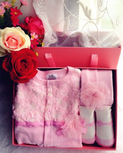 Coffret cadeau pour bébé BABY ESSENTIALS - Ref 1952697