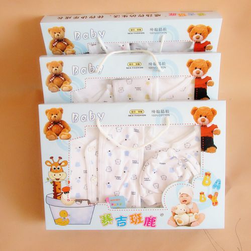 Coffret cadeau pour bébé - Ref 1952917
