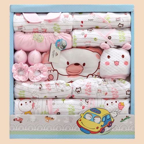 Coffret cadeau pour bébé - Vêtements + Chaussures accessoires Ref 1953794