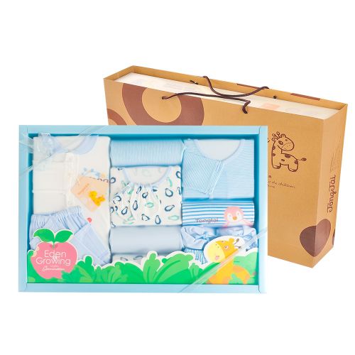 Coffret cadeau pour bébé - Vêtements + Accessoires L70047 Ref 1954567