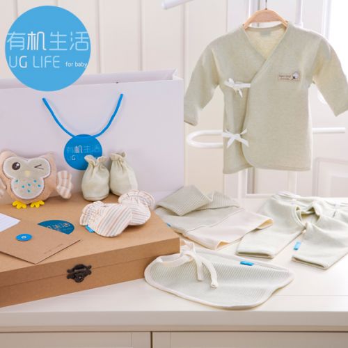 Coffret cadeau pour bébé - Vêtements + Chaussures accessoires UGLIFEFORBABY Le coton biologique Ref 1954977