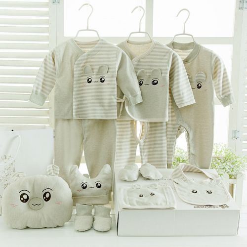 Coffret cadeau pour bébé - Vêtements + Chaussures accessoires NEWLINKER NL1815 coton coloré Ref 1955017