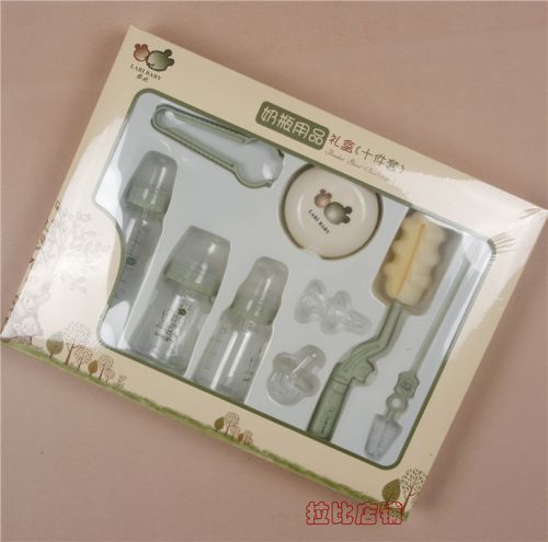 Coffret cadeau pour bébé - Kit d'accessoires Ref 1955634
