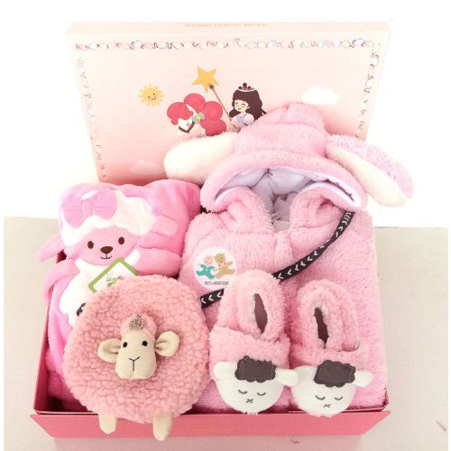 Coffret cadeau pour bébé - Vêtements + Chaussures accessoires Ref 1956045