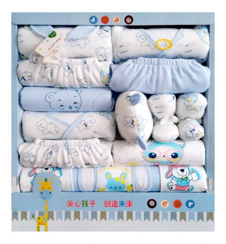 Coffret cadeau pour bébé - Vêtements + Accessoires Ref 1956237