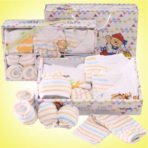 Coffret cadeau pour bébé - Vêtements + Accessoires BANJVALL sjhjx Ref 1956346