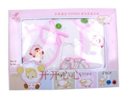 Coffret cadeau pour bébé - Vêtements + Accessoires en coton Ref 1957564
