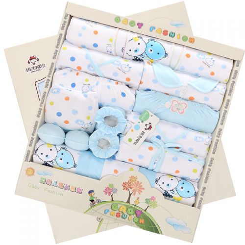 Coffret cadeau pour bébé - Vêtements + Fournitures BANJVALL xtc Ref 1957819