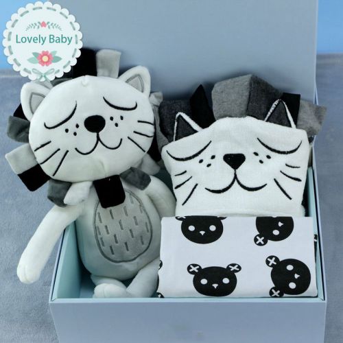 Coffret cadeau pour bébé - Vêtements + Accessoires Ref 1957825