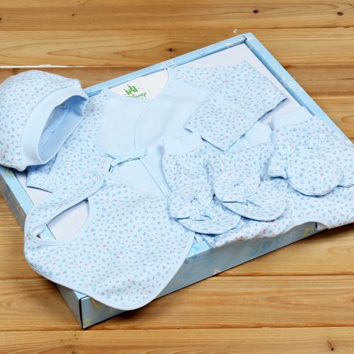 Coffret cadeau pour bébé - Vêtements + Accessoires DISNEY Ref 1959102