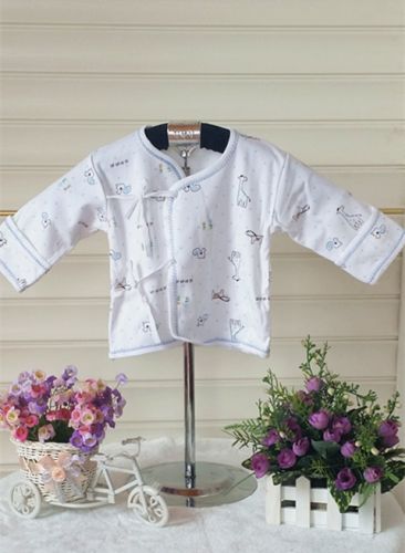 Coffret cadeau pour bébé - vêtements Ref 1960078