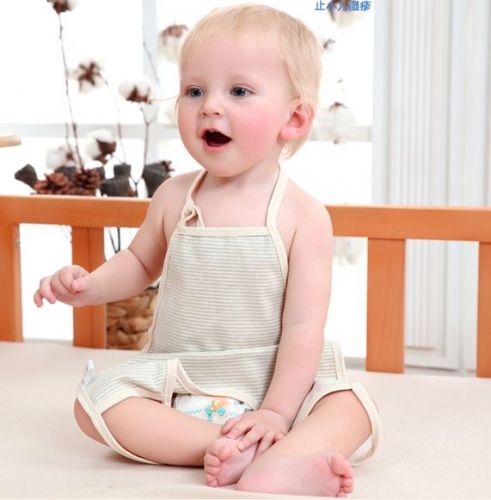 Coffret cadeau pour bébé - Vêtements + Chaussures accessoires GT--21 Ref 1960818