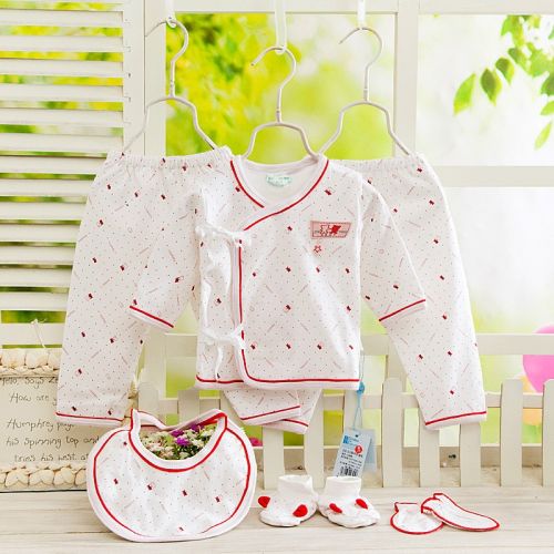 Coffret cadeau pour bébé - Vêtements + Accessoires en coton Ref 1960887