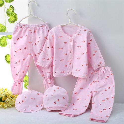 Coffret cadeau pour bébé - Vêtements + Accessoires Ref 1962011