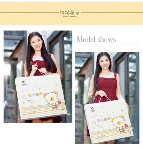 Coffret cadeau pour bébé - Vêtements + Chaussures accessoires BANJVALL 11-026-0042 Ref 1962313