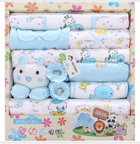 Coffret cadeau pour bébé - Vêtements + Chaussures Accessoires Ref 1963251