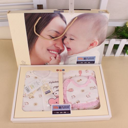 Coffret cadeau pour bébé Y1001 - Ref 1963752