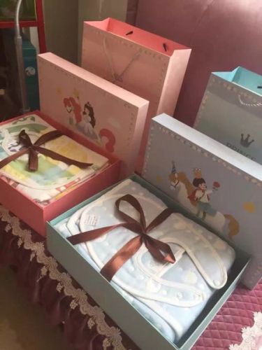 Coffret cadeau pour bébé - Ref 1964403