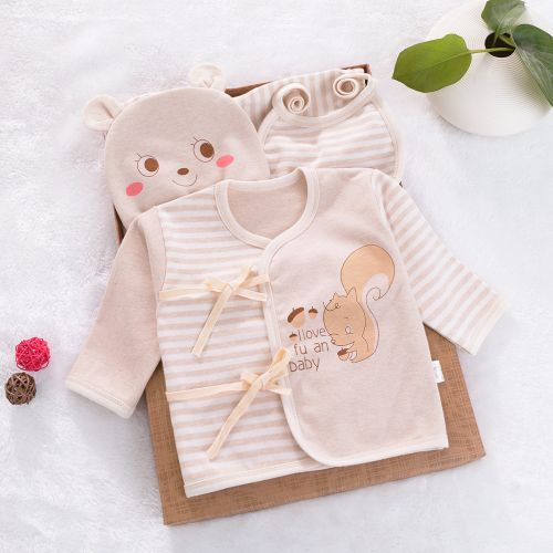 Coffret cadeau pour bébé - Vêtements + Accessoires coton coloré Ref 1965253