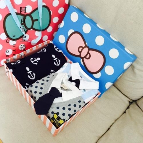 Coffret cadeau pour bébé - Ref 1976837