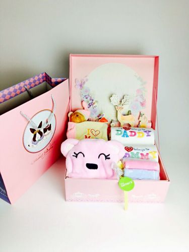 Coffret cadeau pour bébé - Ref 1976853