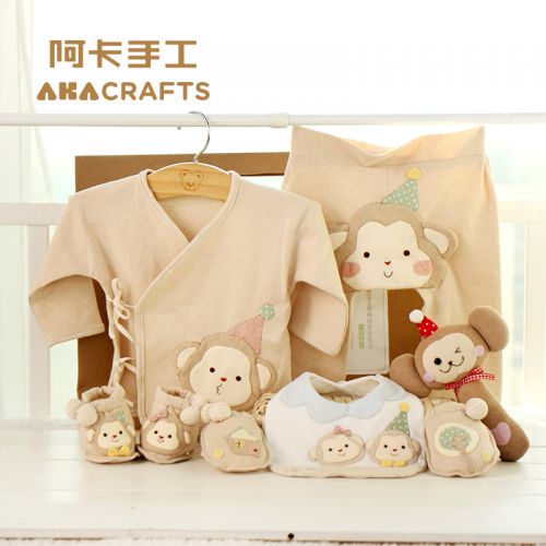 Coffret cadeau pour bébé - Vêtements + Chaussures accessoires coton coloré Ref 1976967