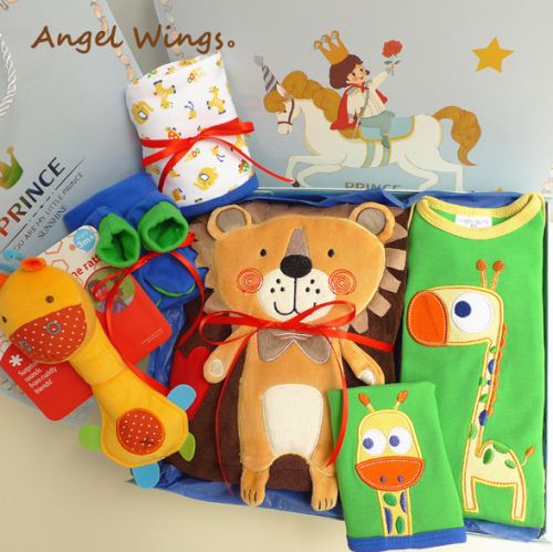 Coffret cadeau pour bébé - Vêtements + Fournitures ANGEL WINGS Ref 1977007
