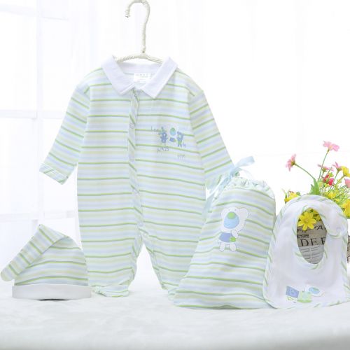 Coffret cadeau pour bébé - Vêtements + Accessoires YB052 Ref 1977606