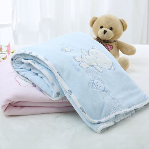 Coffret cadeau pour bébé - Kit d'accessoires YB447 Ref 1977611