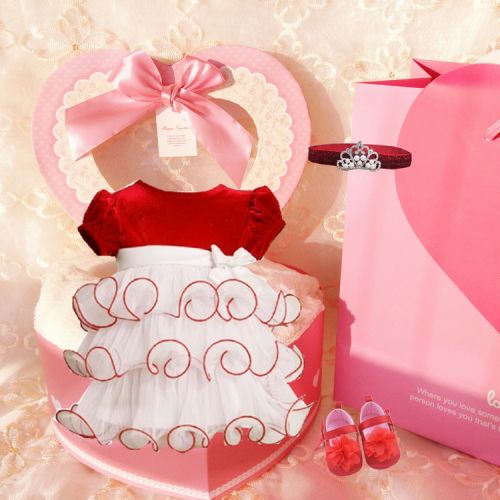 Coffret cadeau pour bébé - Vêtements + Accessoires Ref 1977929