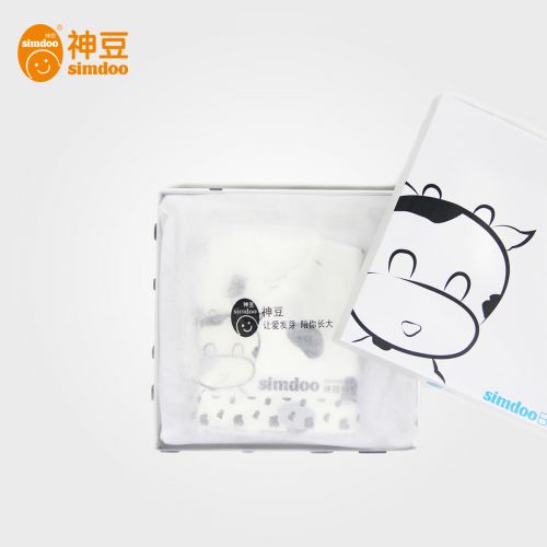 Coffret cadeau pour nouveau-né - Vêtements + Accessoires SIMDOO 19061801S-3* Ref 1951085