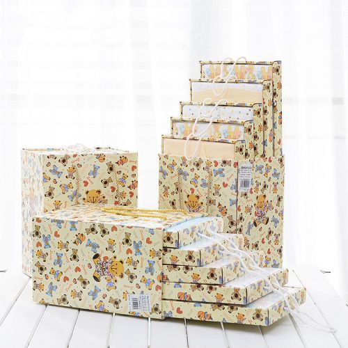 Coffret cadeau pour nouveau-né - Vêtements + Chaussures Accessoires Ref 1951456