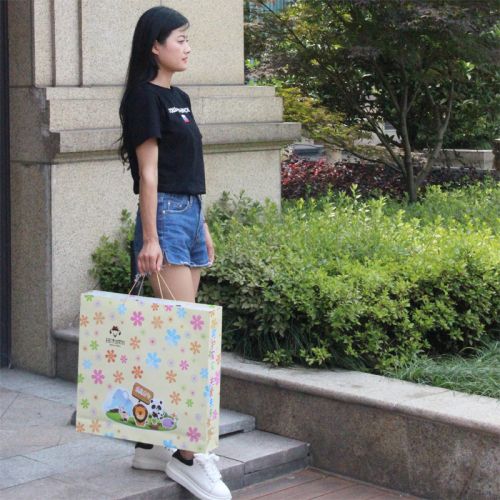 Coffret cadeau pour nouveau-né - Vêtements + Fournitures BANJVALL jhgl Ref 1952063