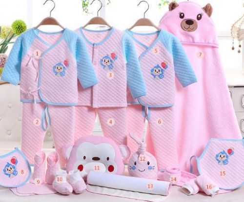 Coffret cadeau pour nouveau-né - Vêtements + Accessoires 2016XK Ref 1953111