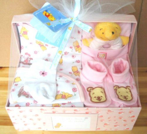 Coffret cadeau pour nouveau-né - Vêtements + Chaussures Accessoires 8 ensembles Ref 1953118