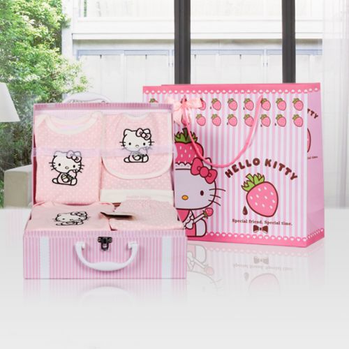 Coffret cadeau pour nouveau-né - Kit d'accessoires HELLO KITTY hellokitty Ref 1953420