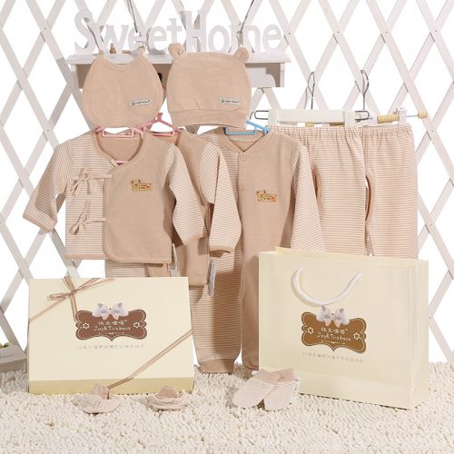 Coffret cadeau pour nouveau-né - Vêtements + Accessoires JOYTICKTACK coton coloré Ref 1953457