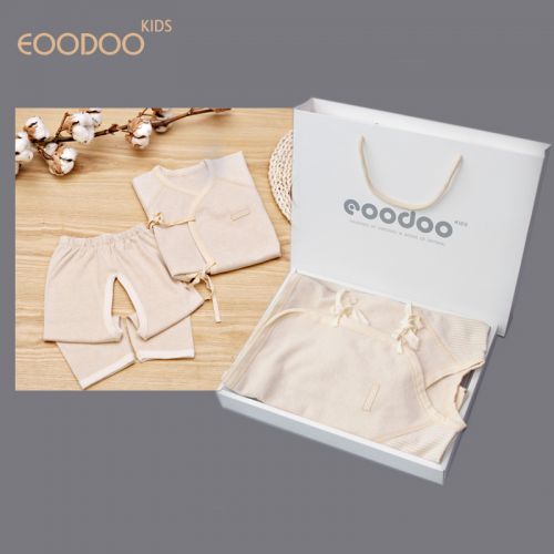 Coffret cadeau pour nouveau-né - Kit d'accessoires EOODOO Le coton biologique Ref 1953662