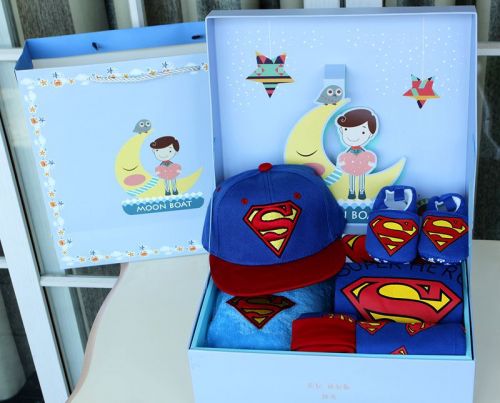 Coffret cadeau pour nouveau-né - Vêtements + Chaussures Accessoires Ref 1955434