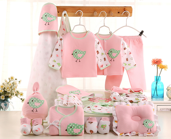 Coffret cadeau pour nouveau-né - Vêtements + Chaussures Accessoires CH1015-16 Ref 1955955