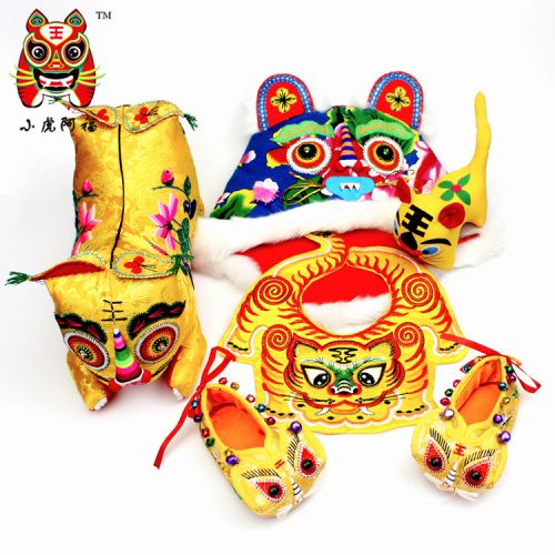 Coffret cadeau pour nouveau-né - Vêtements + Chaussures Accessoires Ref 1956427